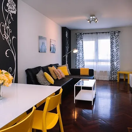 Apartment Luz Y Descanso Con Parking By *