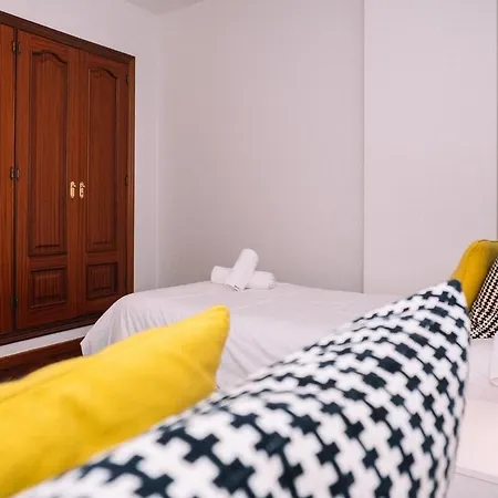 Luz Y Descanso Con Parking By * Vigo